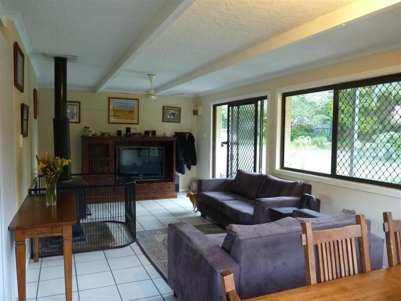 34 Storrs Road, Peachester QLD 4519