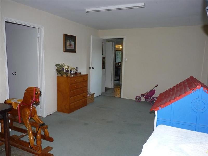 34 Storrs Road, Peachester QLD 4519