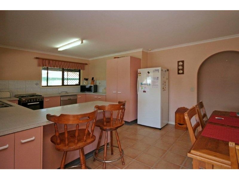 2 Forestdale Road, Landsborough QLD 4550