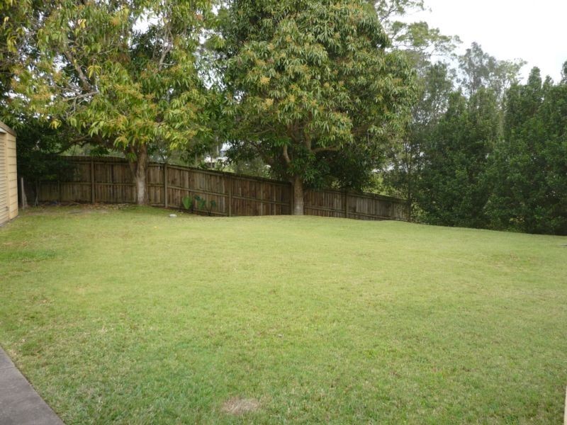 8 Gympie Street North, Landsborough QLD 4550