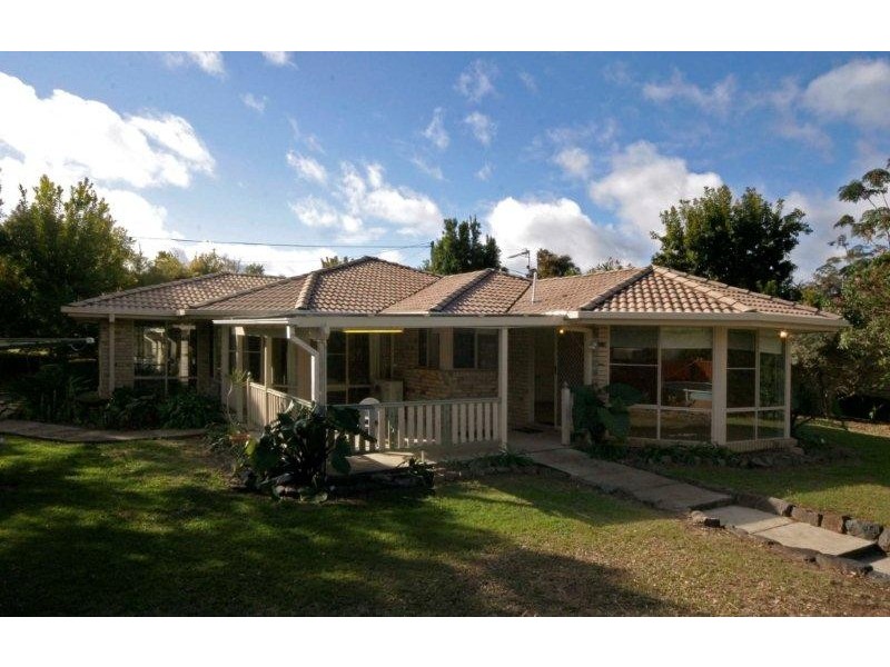 6 Mountainview Place, Glass House Mountains QLD 4518