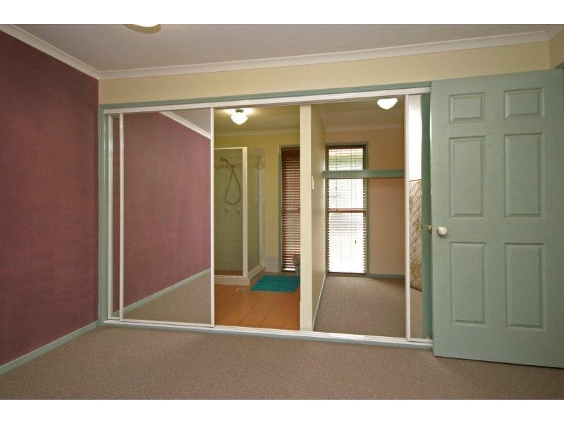 6 Mountainview Place, Glass House Mountains QLD 4518