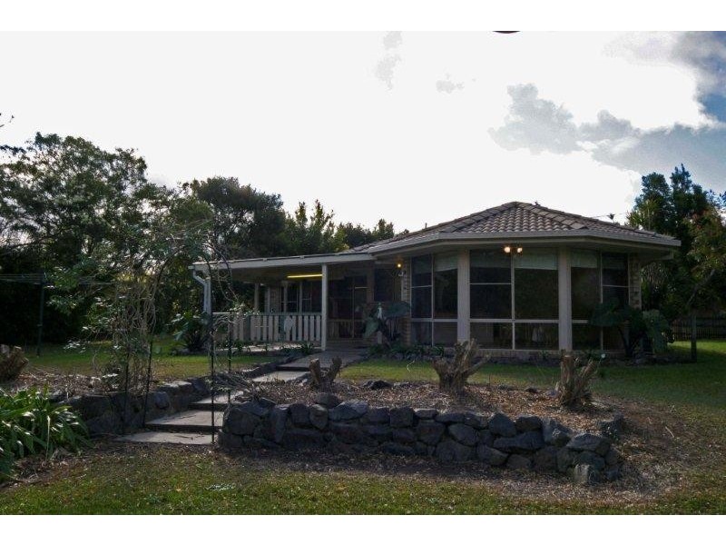 6 Mountainview Place, Glass House Mountains QLD 4518