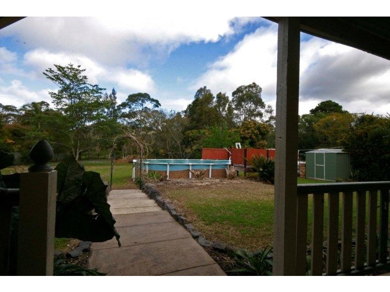 6 Mountainview Place, Glass House Mountains QLD 4518