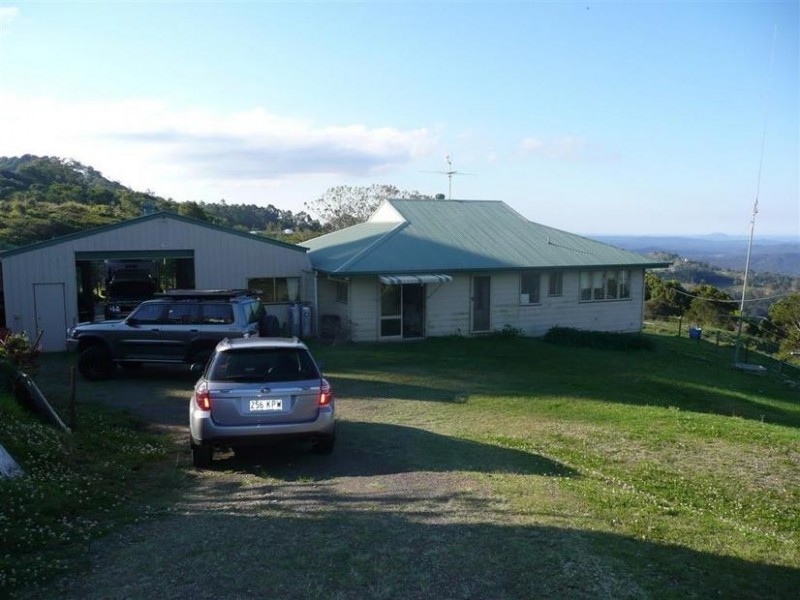 482 Landsborough-Maleny Road, Bald Knob QLD 4552