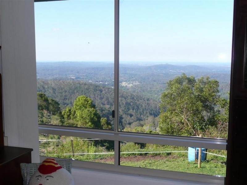 482 Landsborough-Maleny Road, Bald Knob QLD 4552