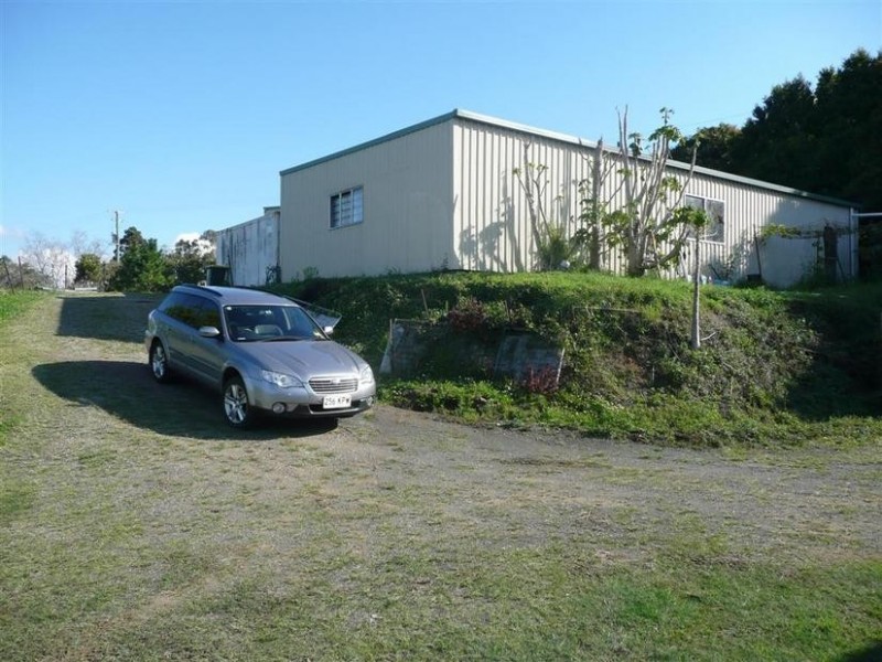 482 Landsborough-Maleny Road, Bald Knob QLD 4552