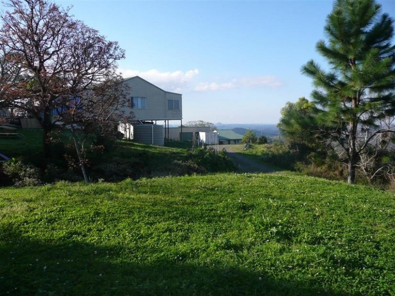 482 Landsborough-Maleny Road, Bald Knob QLD 4552