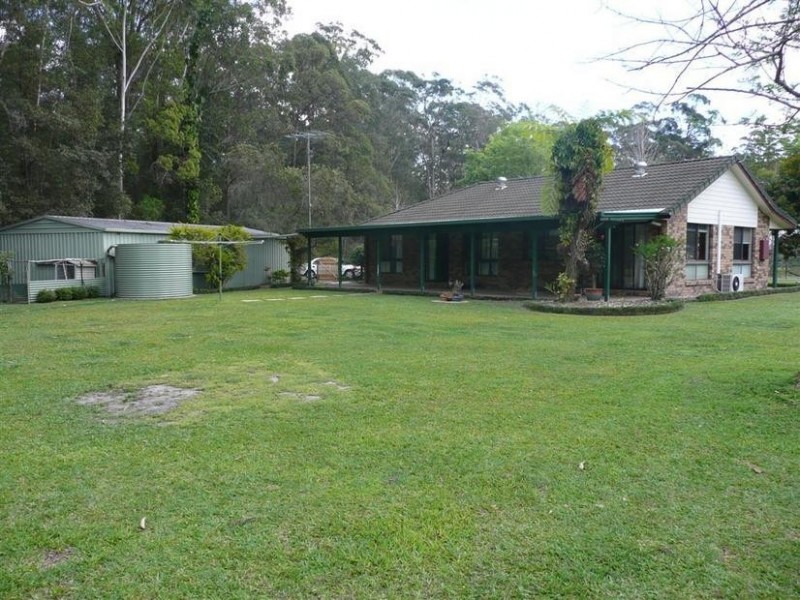 33 Woodwood Road, Landsborough QLD 4550