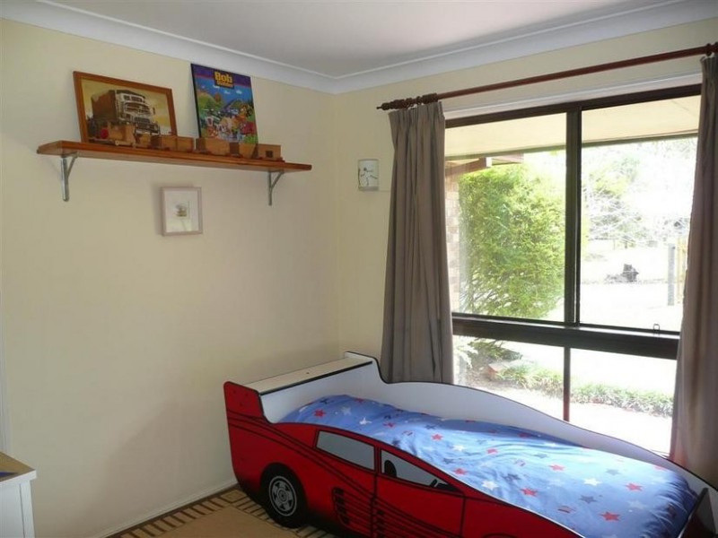 33 Woodwood Road, Landsborough QLD 4550