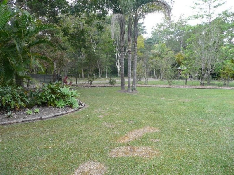 33 Woodwood Road, Landsborough QLD 4550