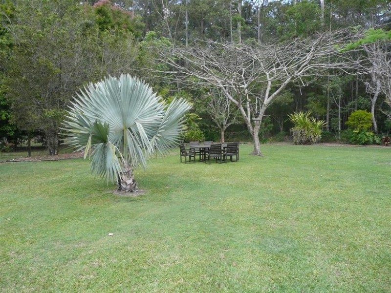 33 Woodwood Road, Landsborough QLD 4550