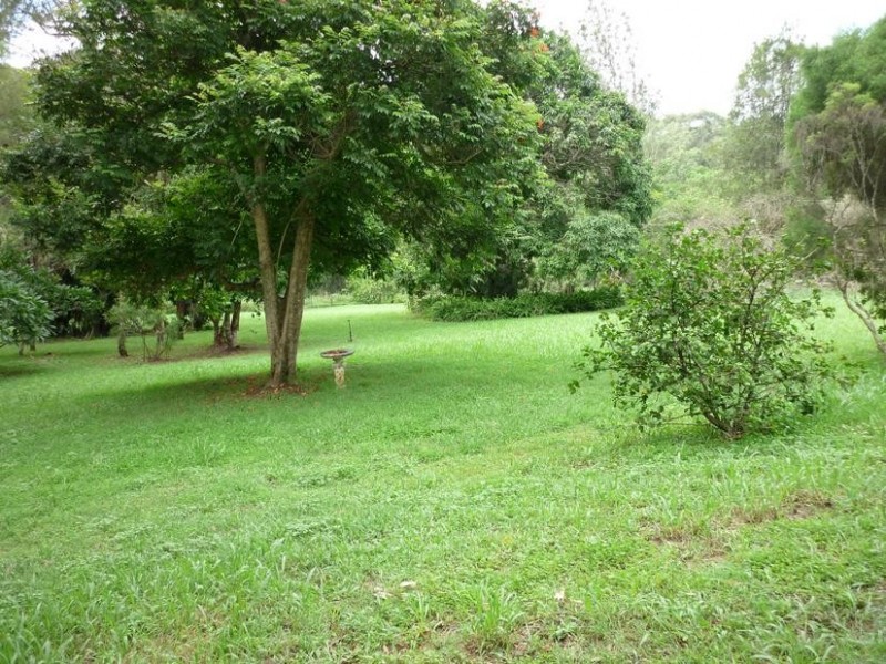 94 Commissioners Flat Rd, Peachester QLD 4519