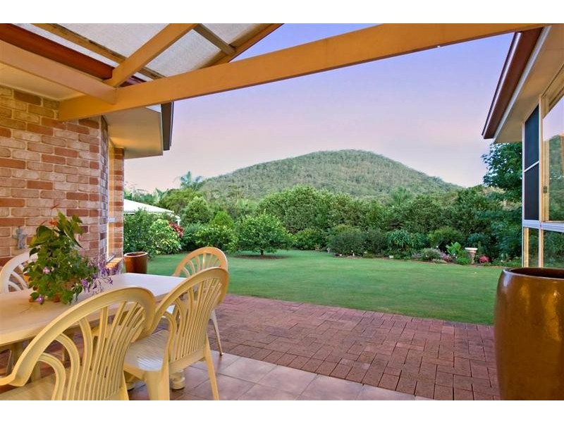 4 Toriana Place, Beerwah QLD 4519