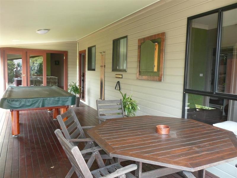 28 Clearview Drive, Glass House Mountains QLD 4518