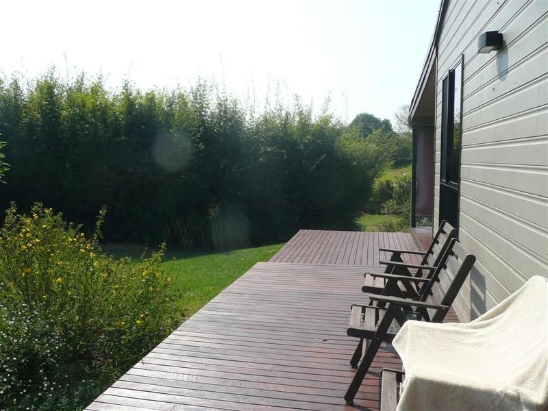 28 Clearview Drive, Glass House Mountains QLD 4518