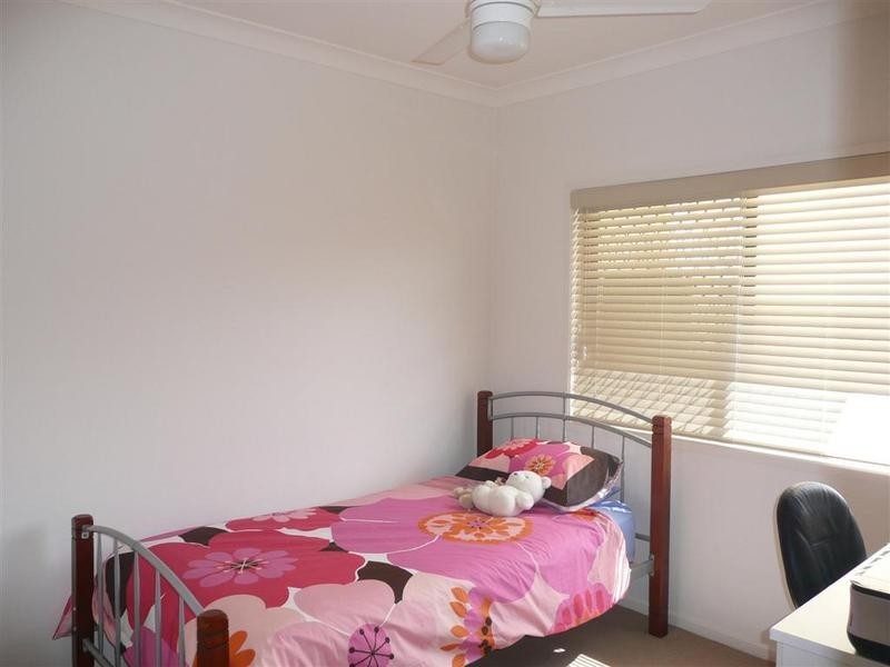 15 Greenview Avenue, Beerwah QLD 4519