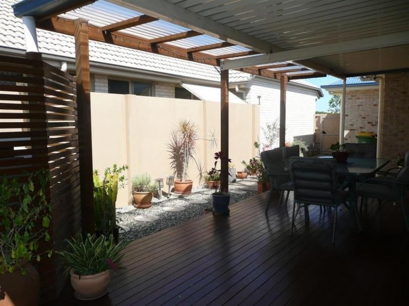 15 Greenview Avenue, Beerwah QLD 4519