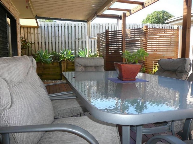 15 Greenview Avenue, Beerwah QLD 4519