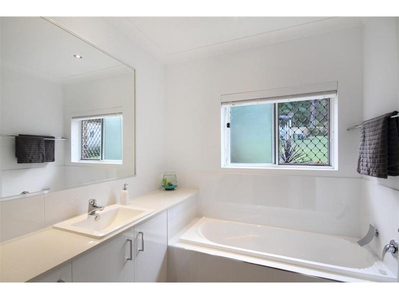 14 Springburn Drive, Glass House Mountains QLD 4518