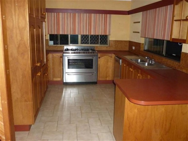 101 Lindeman Road, Beerwah QLD 4519