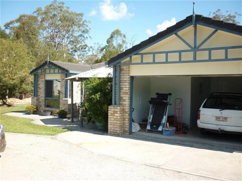 11 Cobb & Co Drive, Beerburrum QLD 4517