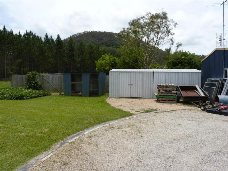 11 Cobb & Co Drive, Beerburrum QLD 4517