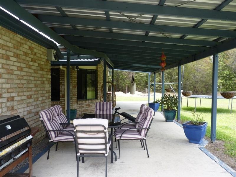 11 Cobb & Co Drive, Beerburrum QLD 4517