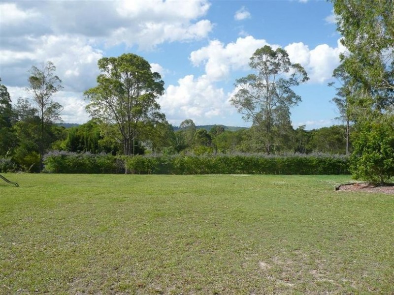 17 Harold Place, Peachester QLD 4519