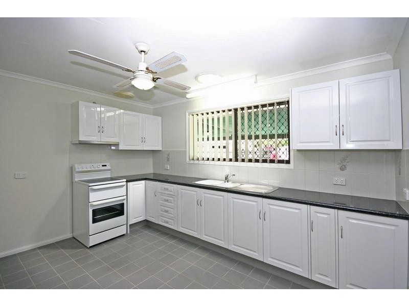 9 Vidler Court, Landsborough QLD 4550