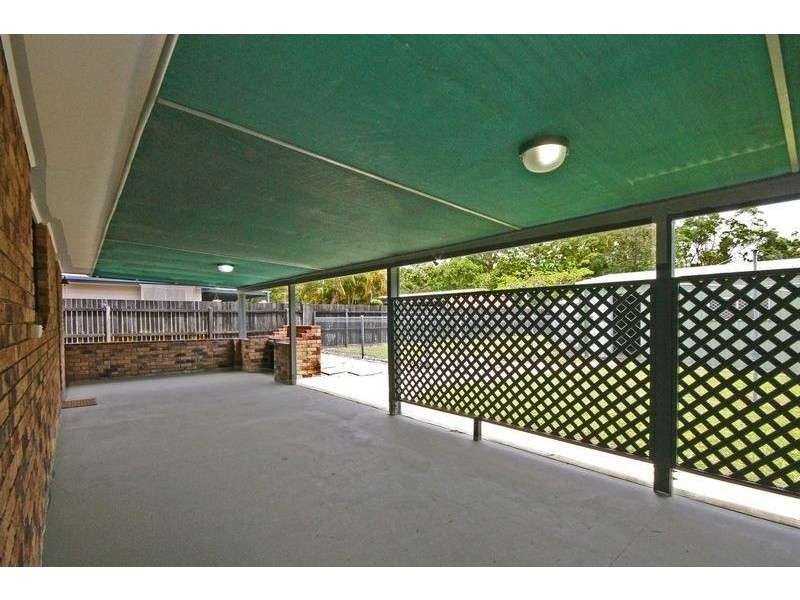9 Vidler Court, Landsborough QLD 4550