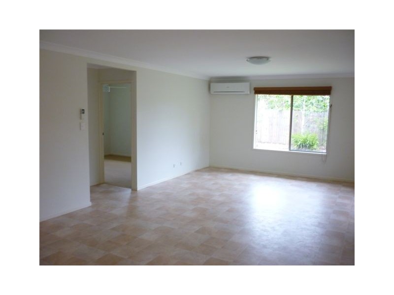 11 Dawn Court, Landsborough QLD 4550