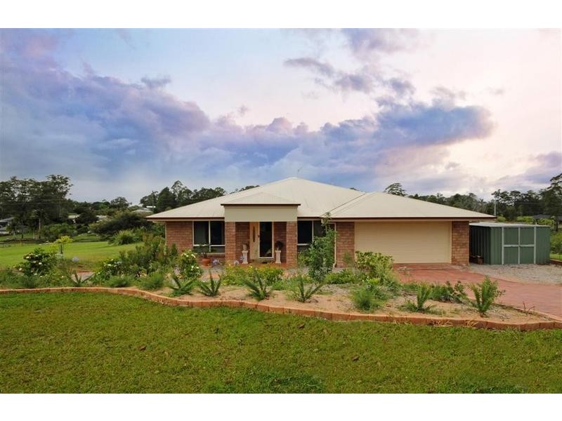 11 Avilka Place, Beerwah QLD 4519