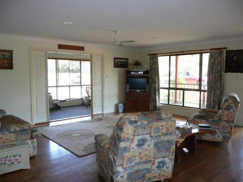 39 Woolleys Road, Glass House Mountains QLD 4518