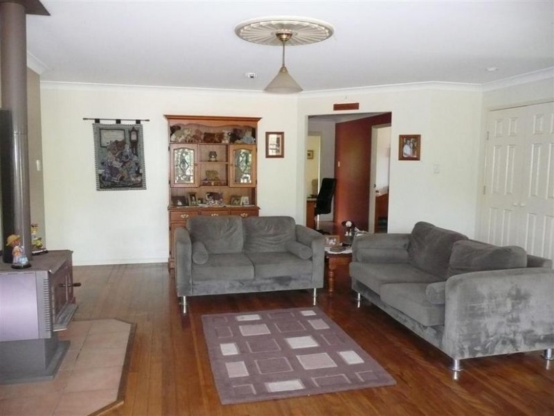 39 Woolleys Road, Glass House Mountains QLD 4518