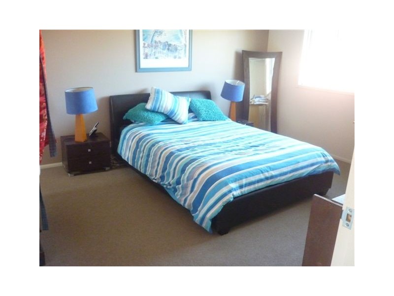 2/2A North Street, Beerwah QLD 4519