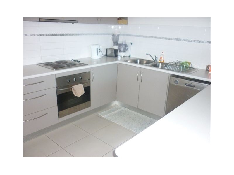 2/2A North Street, Beerwah QLD 4519