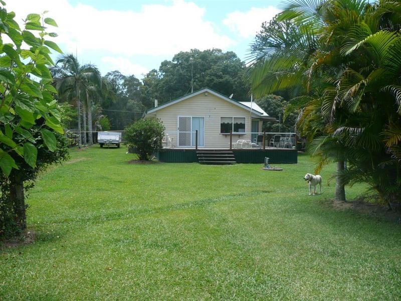 138 Hardwood Road, Landsborough QLD 4550