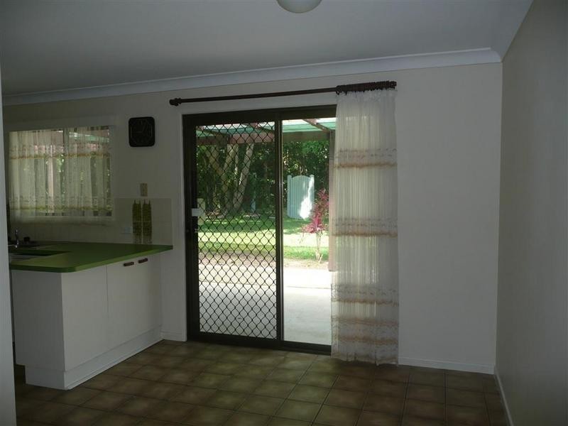 6 Illing Court, Landsborough QLD 4550