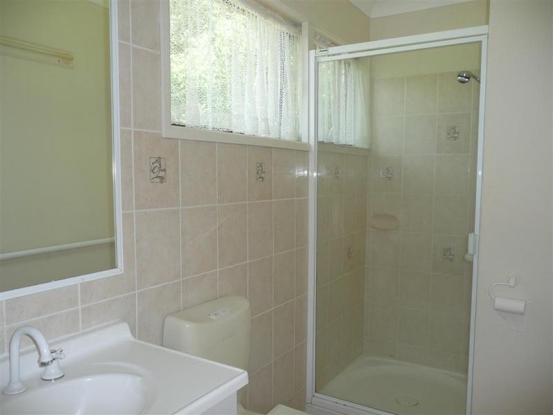 6 Illing Court, Landsborough QLD 4550