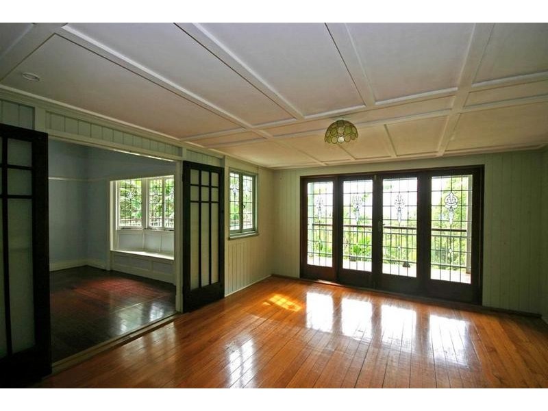 36 Julian Street, Peachester QLD 4519