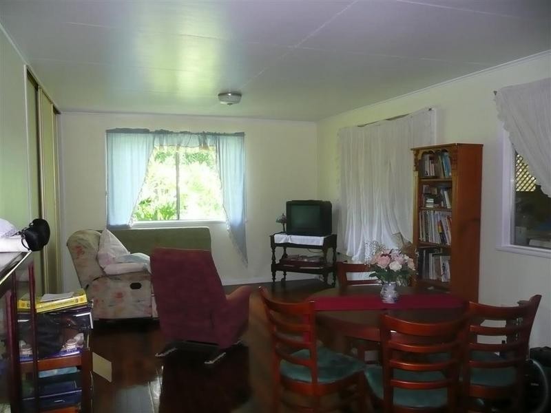 7 Spanner Road, Glass House Mountains QLD 4518