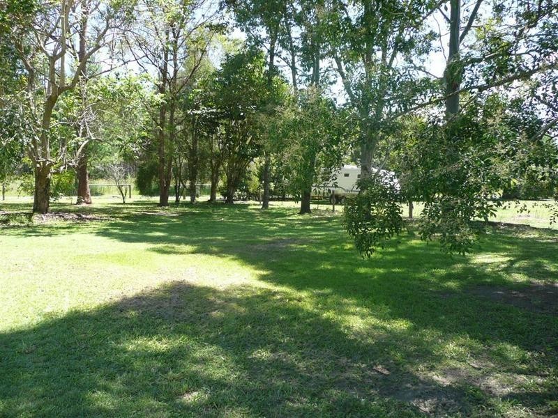 7 Spanner Road, Glass House Mountains QLD 4518