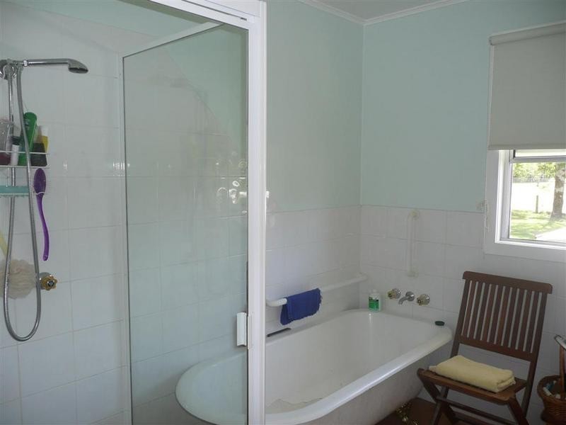 7 Spanner Road, Glass House Mountains QLD 4518