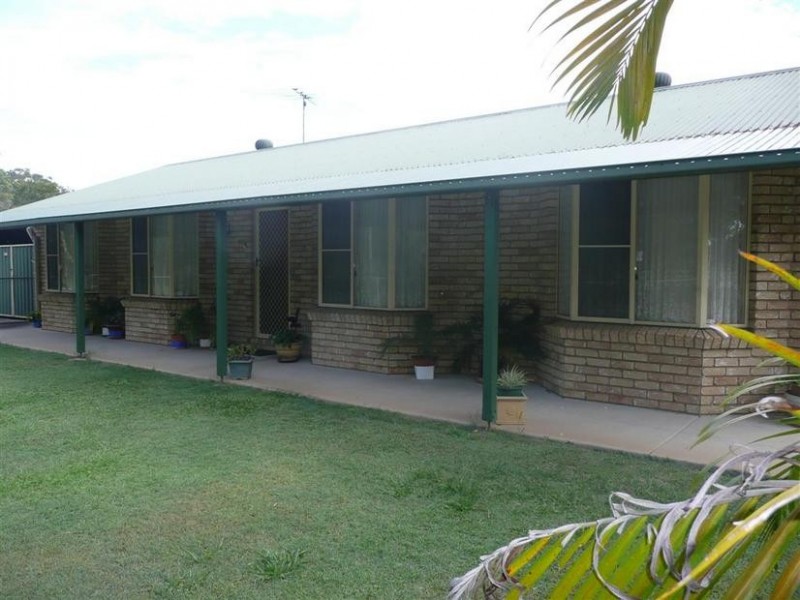 18 Bowen Road, Glass House Mountains QLD 4518