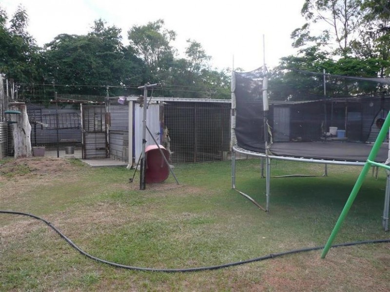 18 Bowen Road, Glass House Mountains QLD 4518