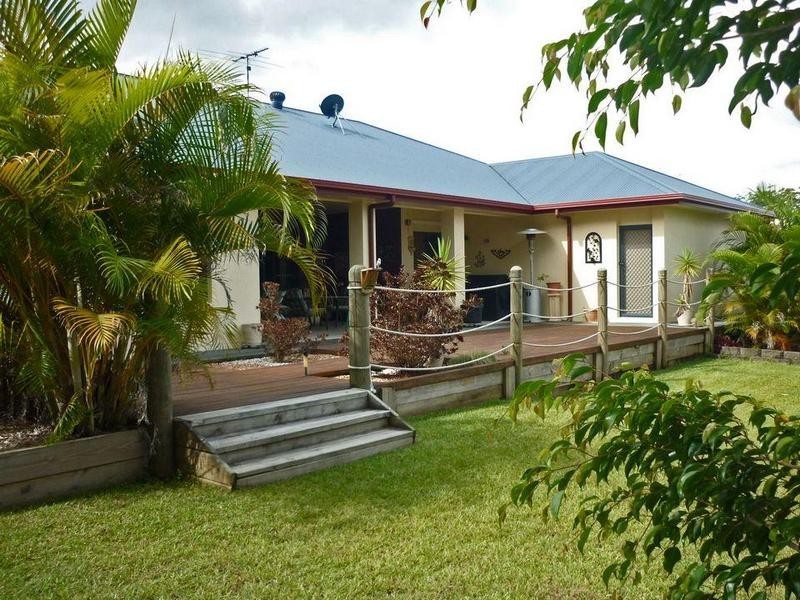 18 Smerdon Way, Glass House Mountains QLD 4518