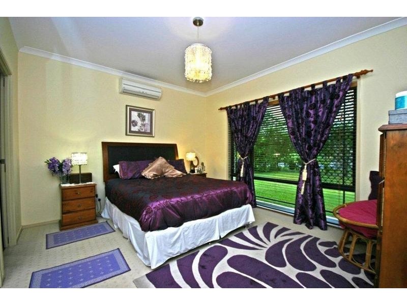 18 Smerdon Way, Glass House Mountains QLD 4518