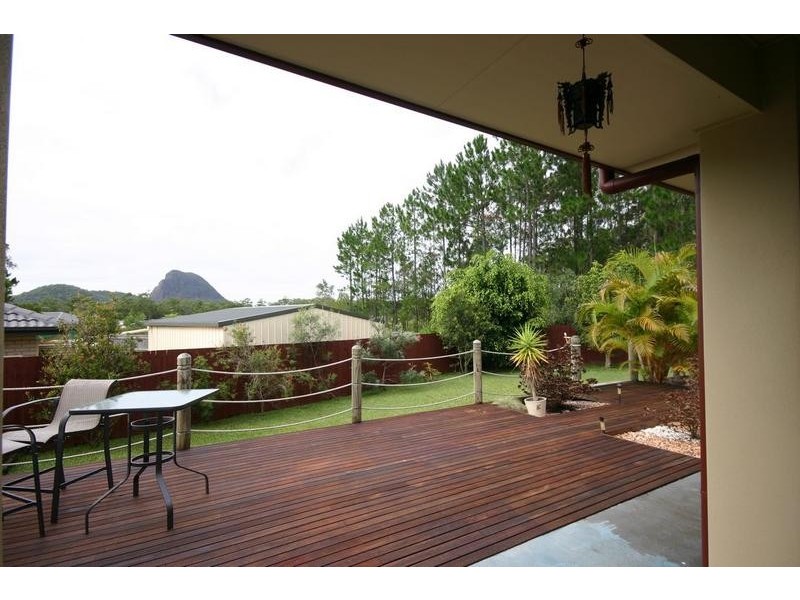 18 Smerdon Way, Glass House Mountains QLD 4518