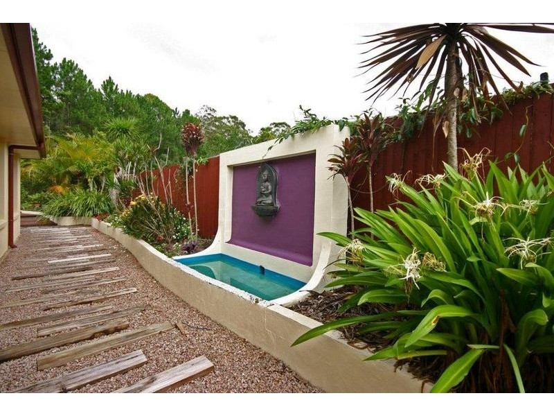 18 Smerdon Way, Glass House Mountains QLD 4518